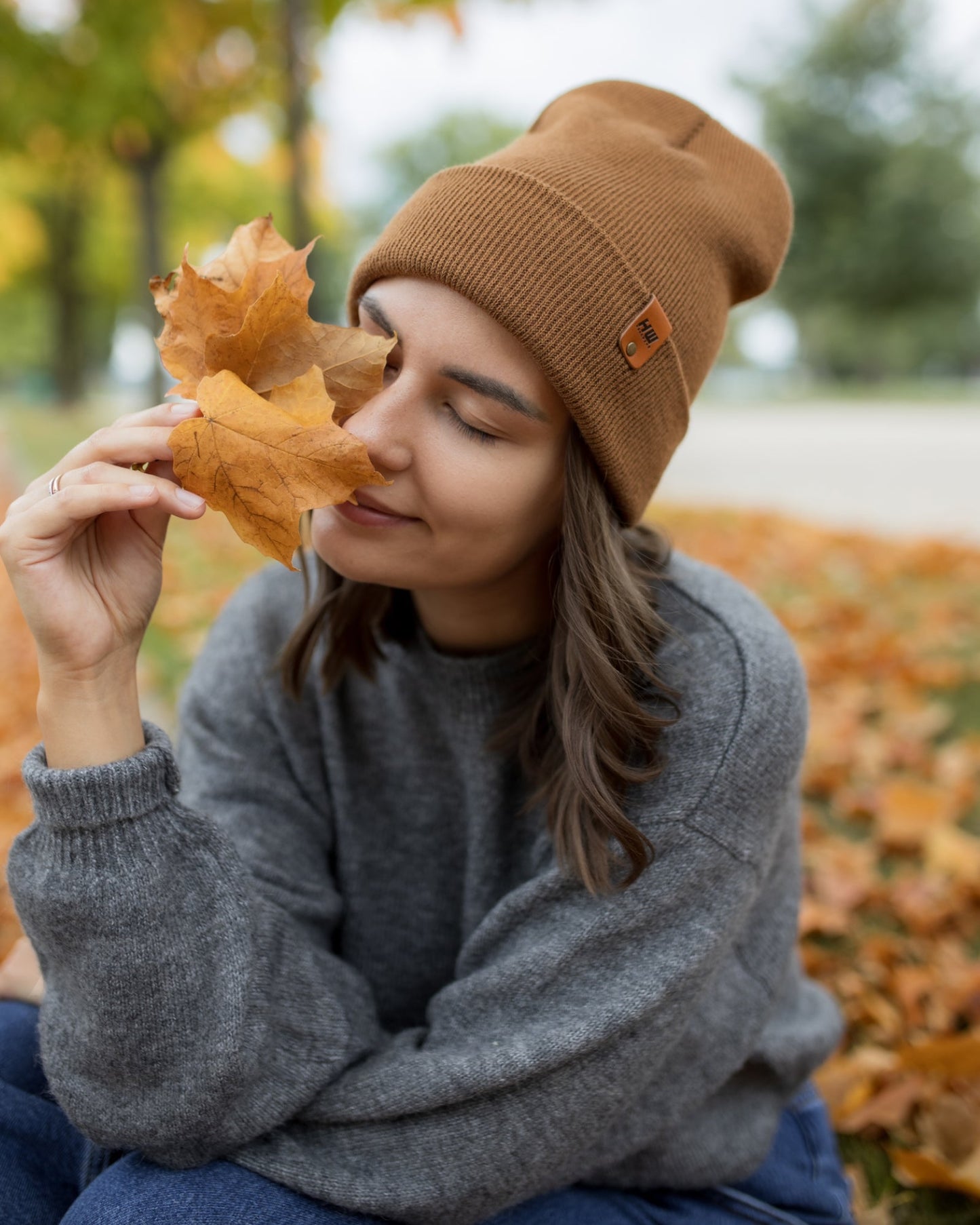 HAAKWEAR Knit Cuffed Beanie - Camel Brown