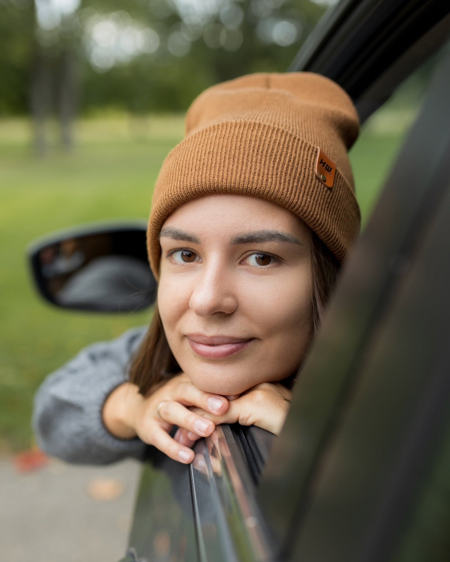 HAAKWEAR Knit Cuffed Beanie - Camel Brown